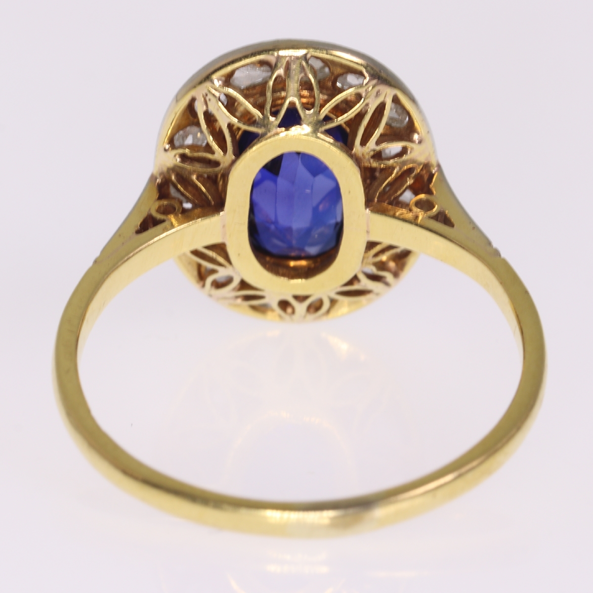 Estate diamond and sapphire anniversary or engagement ring (image 9 of 11)